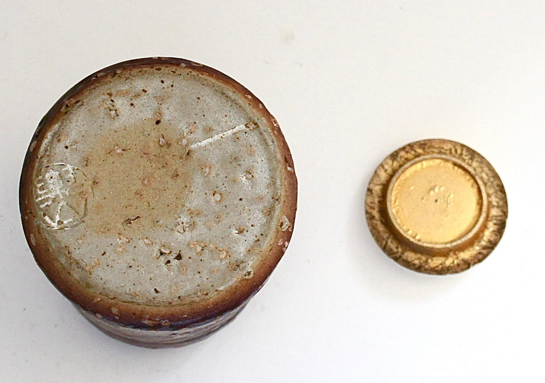 Stoneware chaire Tea Caddy.